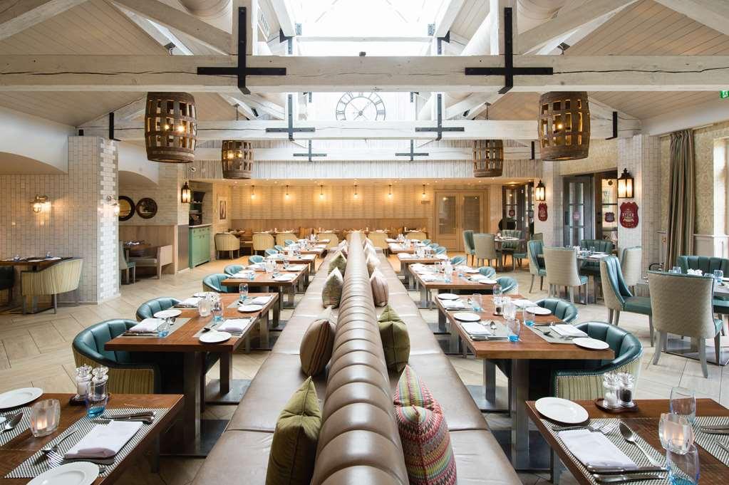 The Belfry Hotel & Resort Sutton Coldfield Restaurante foto